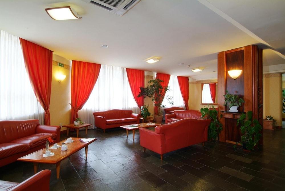 Montesilvano Marina Grand Eurhotel מראה חיצוני תמונה