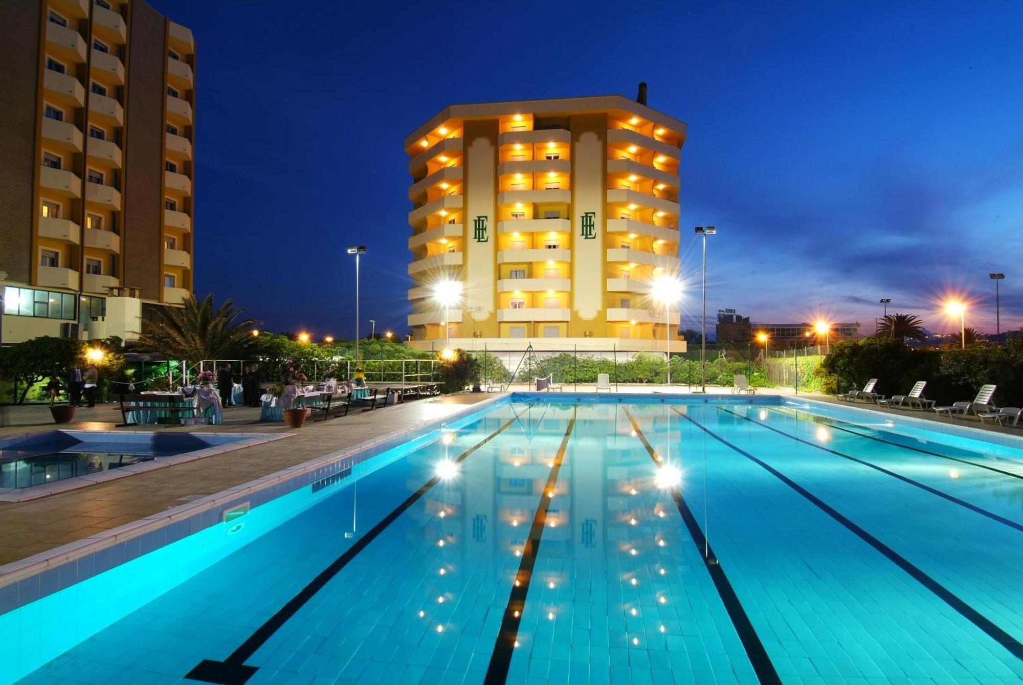 Montesilvano Marina Grand Eurhotel מראה חיצוני תמונה