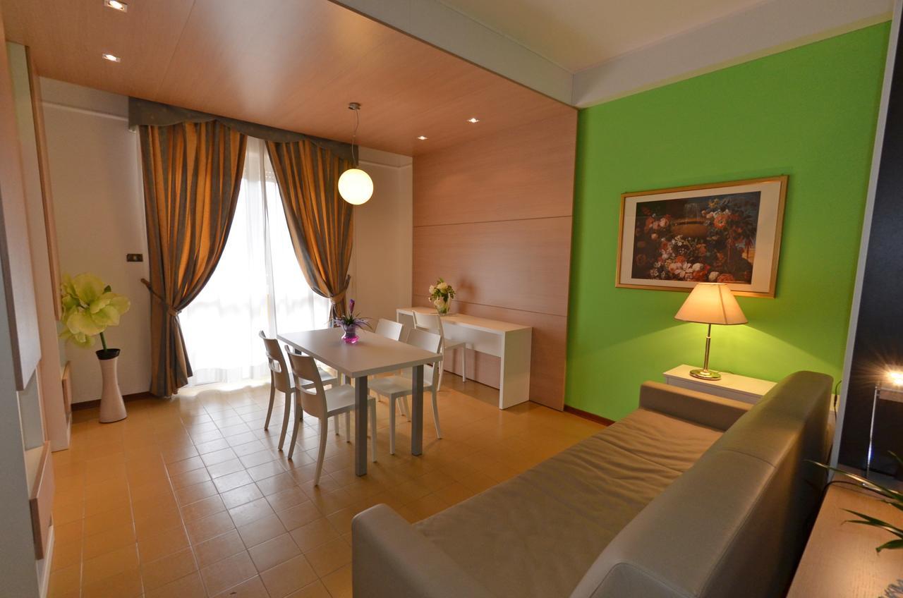 Montesilvano Marina Grand Eurhotel מראה חיצוני תמונה