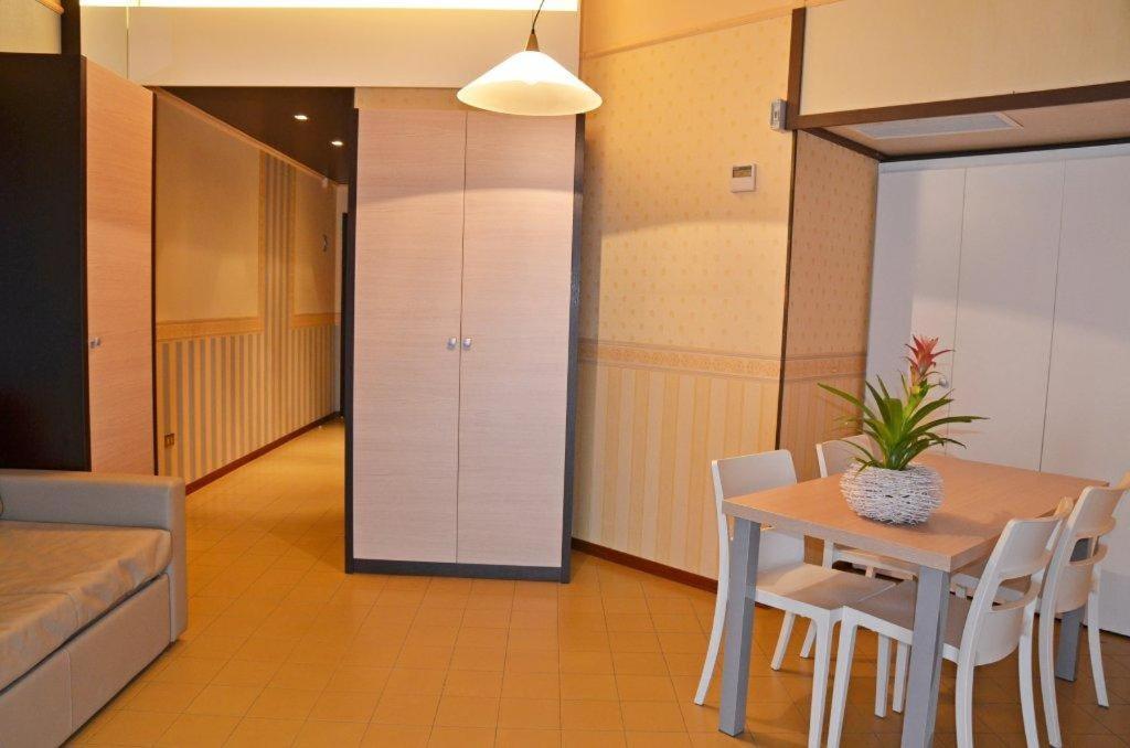 Montesilvano Marina Grand Eurhotel מראה חיצוני תמונה