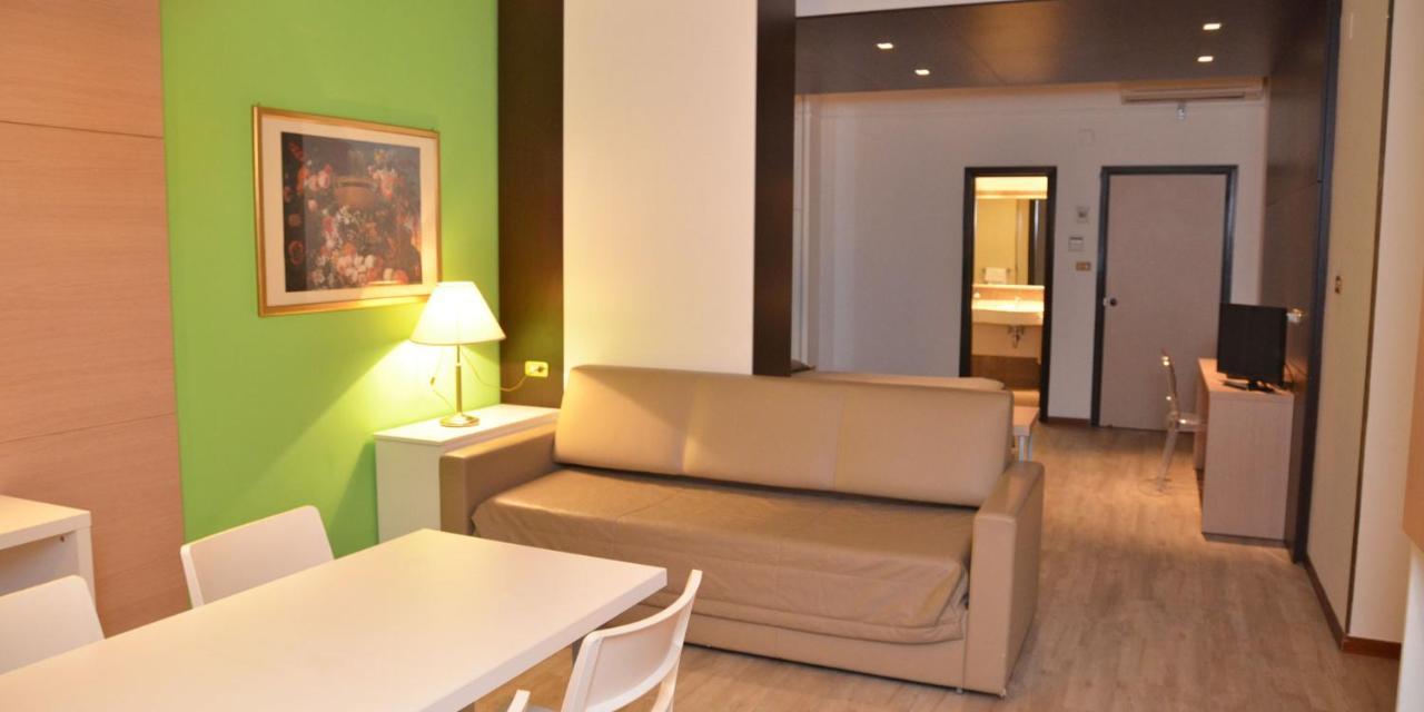Montesilvano Marina Grand Eurhotel מראה חיצוני תמונה