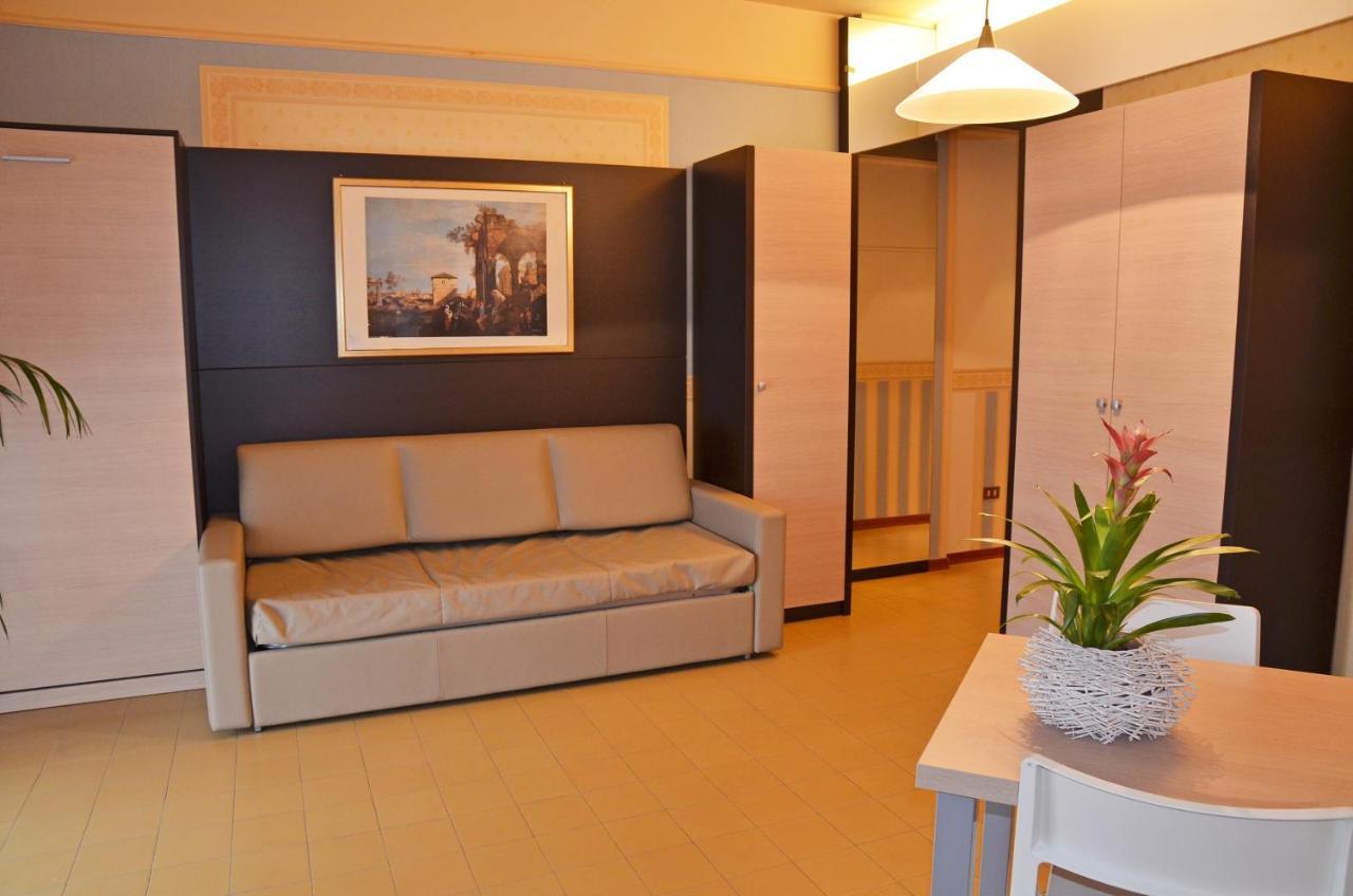 Montesilvano Marina Grand Eurhotel מראה חיצוני תמונה