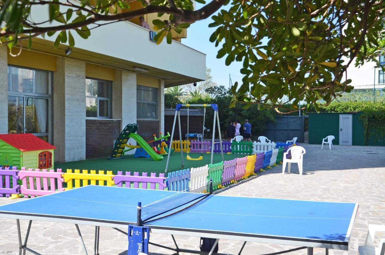 Montesilvano Marina Grand Eurhotel מראה חיצוני תמונה