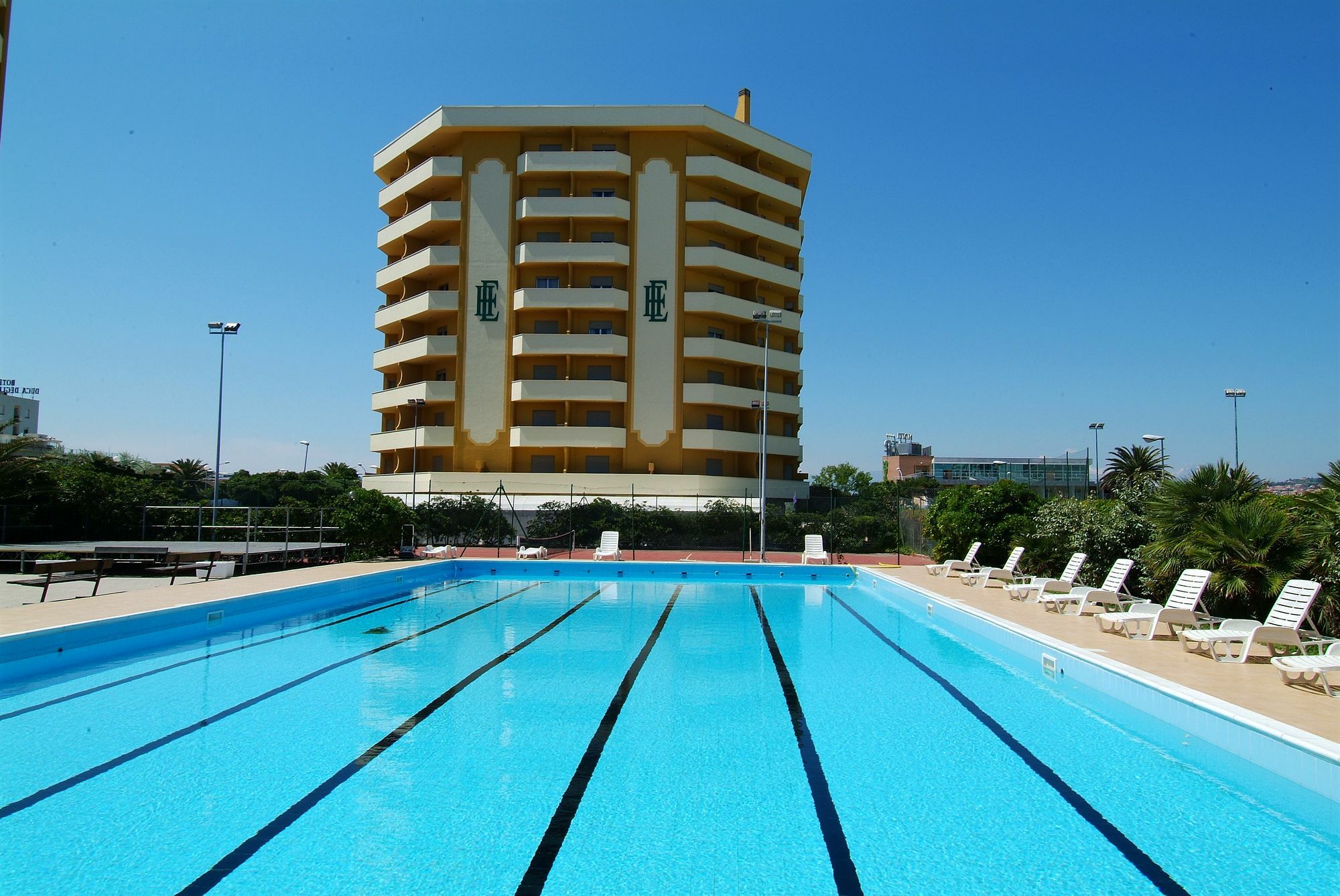 Montesilvano Marina Grand Eurhotel מראה חיצוני תמונה